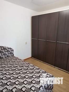 3-к квартира, на длительный срок, 52м2, 1/5 этаж