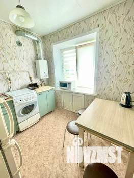 2-к квартира, посуточно, 44м2, 2/5 этаж