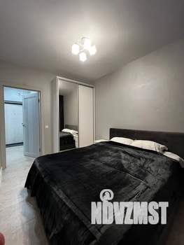 1-к квартира, посуточно, 44м2, 4/18 этаж