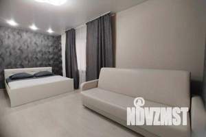 1-к квартира, посуточно, 38м2, 5/6 этаж