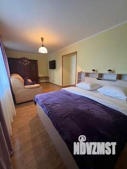 1-к квартира, посуточно, 50м2, 1/1 этаж
