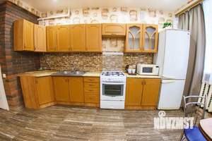 1-к квартира, посуточно, 46м2, 1/1 этаж