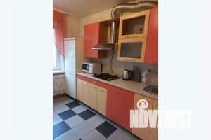 2-к квартира, посуточно, 50м2, 1/9 этаж