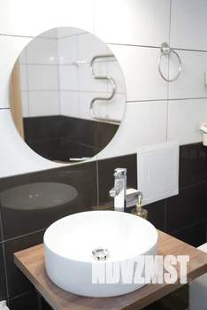 2-к квартира, посуточно, 60м2, 5/5 этаж