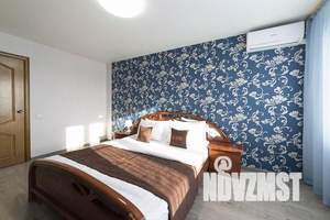 1-к квартира, посуточно, 41м2, 6/9 этаж