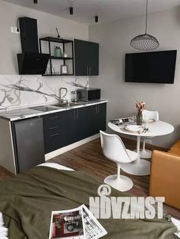 Студия квартира, посуточно, 27м2, 12/22 этаж