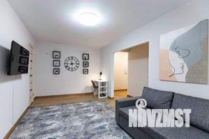 2-к квартира, посуточно, 10м2, 3/5 этаж