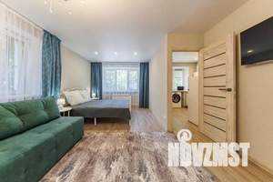 1-к квартира, посуточно, 35м2, 2/5 этаж