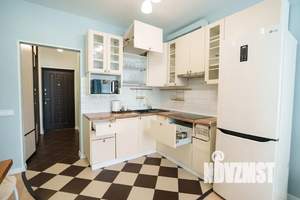 1-к квартира, посуточно, 28м2, 1/4 этаж