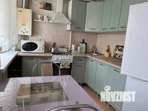 2-к квартира, посуточно, 45м2, 4/5 этаж