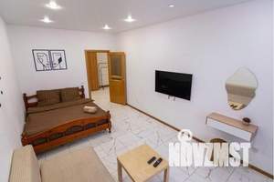 1-к квартира, посуточно, 42м2, 8/12 этаж