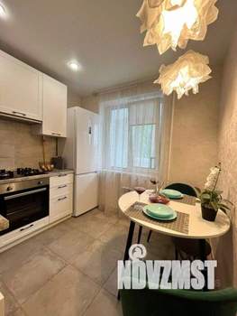 1-к квартира, посуточно, 36м2, 1/1 этаж