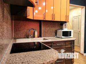 Студия квартира, посуточно, 30м2, 1/3 этаж