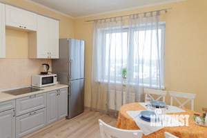 2-к квартира, посуточно, 56м2, 10/17 этаж