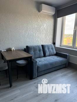 Студия квартира, посуточно, 32м2, 8/9 этаж