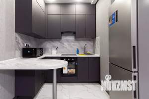 2-к квартира, посуточно, 48м2, 11/22 этаж