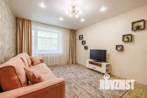 2-к квартира, посуточно, 52м2, 1/9 этаж