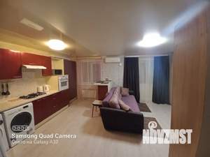 Студия квартира, посуточно, 38м2, 3/3 этаж