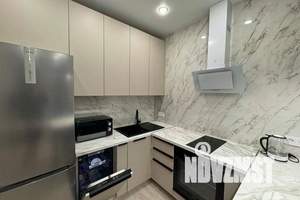 2-к квартира, посуточно, 42м2, 9/25 этаж