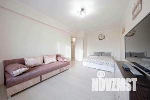 1-к квартира, посуточно, 38м2, 5/5 этаж
