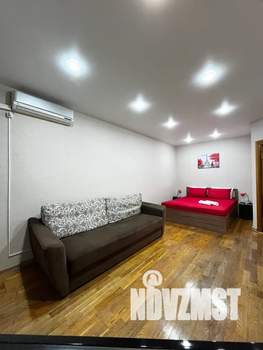 1-к квартира, посуточно, 32м2, 6/9 этаж