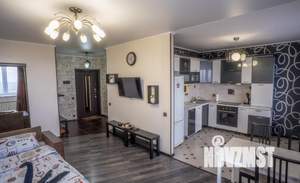 1-к квартира, посуточно, 44м2, 1/1 этаж