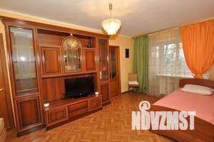 2-к квартира, посуточно, 45м2, 3/5 этаж