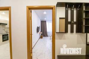 1-к квартира, посуточно, 42м2, 8/12 этаж