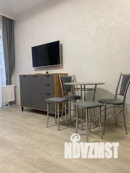 Студия квартира, посуточно, 27м2, 2/10 этаж