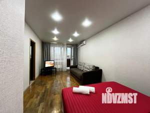 1-к квартира, посуточно, 38м2, 1/1 этаж