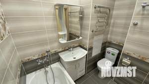 1-к квартира, посуточно, 35м2, 7/17 этаж