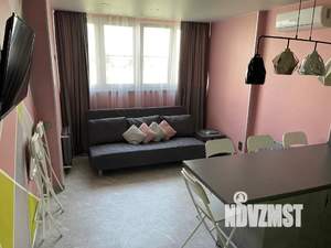 2-к квартира, посуточно, 65м2, 1/17 этаж