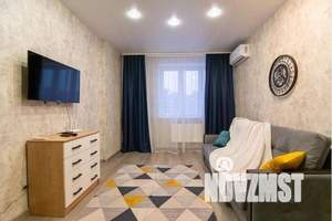 1-к квартира, посуточно, 40м2, 14/22 этаж
