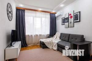 1-к квартира, посуточно, 32м2, 1/1 этаж
