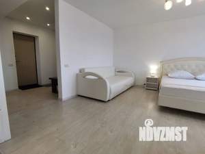 Студия квартира, посуточно, 38м2, 6/9 этаж