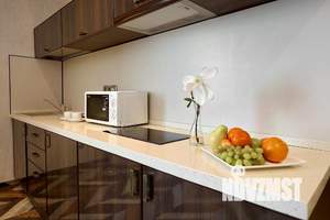 1-к квартира, посуточно, 85м2, 1/1 этаж