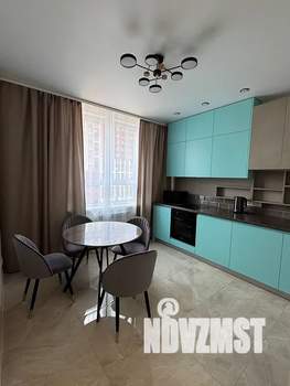 1-к квартира, посуточно, 40м2, 8/22 этаж