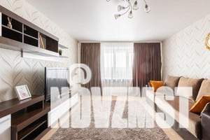 1-к квартира, посуточно, 38м2, 6/9 этаж
