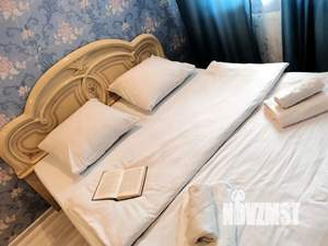 2-к квартира, посуточно, 50м2, 5/5 этаж