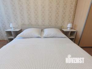 1-к квартира, посуточно, 37м2, 4/5 этаж