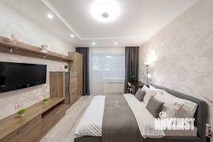 1-к квартира, посуточно, 39м2, 9/18 этаж