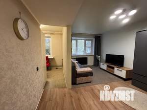 1-к квартира, посуточно, 35м2, 5/5 этаж