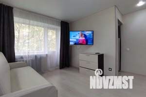 1-к квартира, посуточно, 38м2, 5/6 этаж