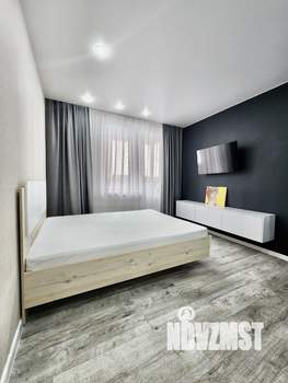 Студия квартира, посуточно, 35м2, 2/16 этаж