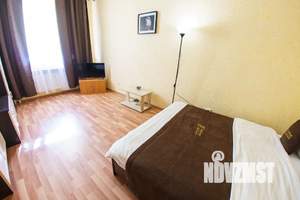 1-к квартира, посуточно, 33м2, 6/9 этаж