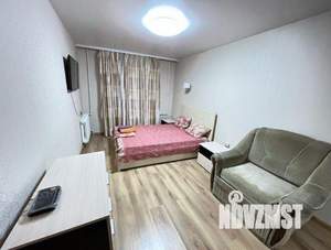 1-к квартира, посуточно, 38м2, 1/1 этаж