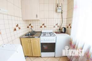 1-к квартира, посуточно, 35м2, 2/6 этаж