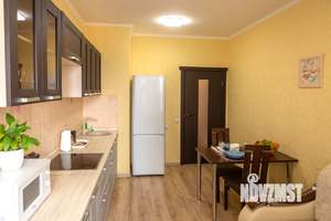 1-к квартира, посуточно, 48м2, 6/18 этаж