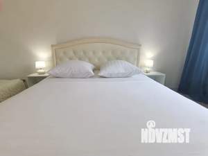 Студия квартира, посуточно, 38м2, 6/9 этаж