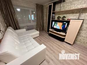 2-к квартира, посуточно, 54м2, 2/6 этаж